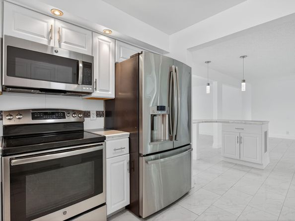 2930 NW 1st Ave, Pompano Beach FL 33064