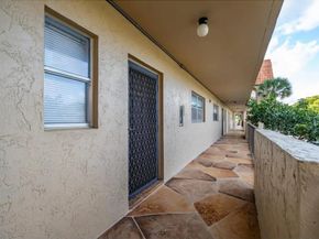 6100 S Falls Circle Dr 204, Lauderhill FL 33319