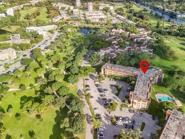 6100 S Falls Circle Dr 204, Lauderhill FL 33319