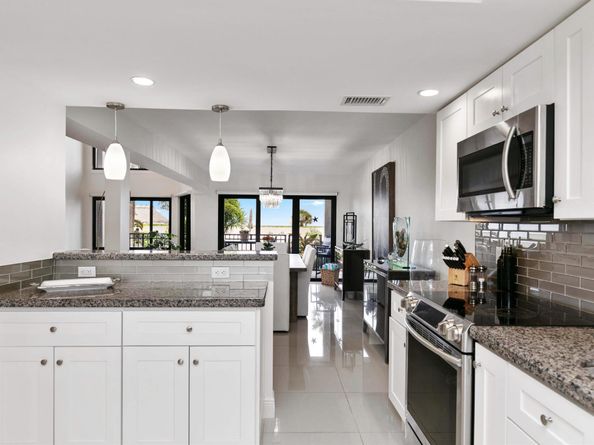 665 SE 21st Avenue 104, Deerfield Beach FL 33441