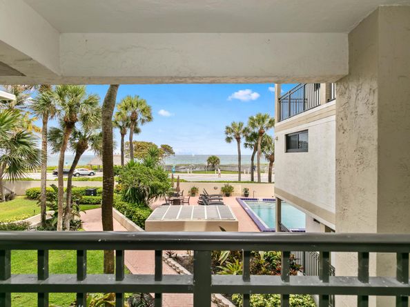 665 SE 21st Avenue 104, Deerfield Beach FL 33441