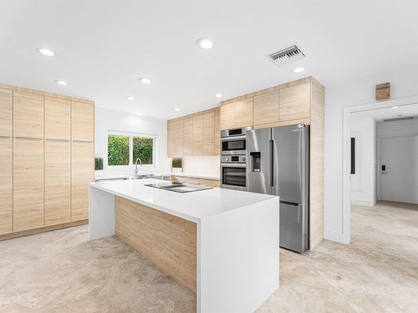 1332 SW Tamarind Way, Boca Raton FL 33486