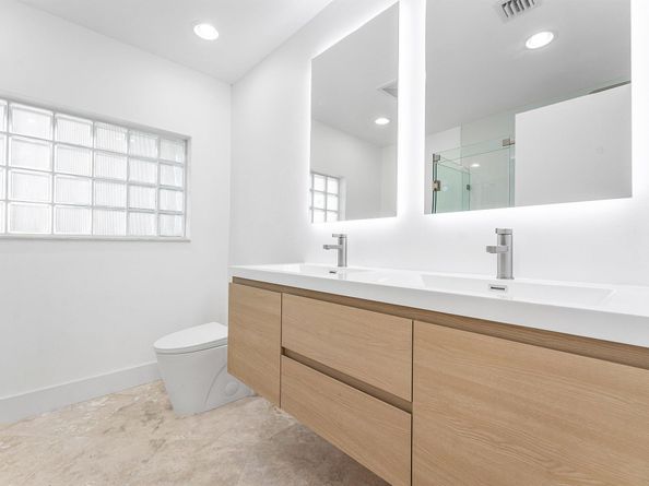 1332 SW Tamarind Way, Boca Raton FL 33486