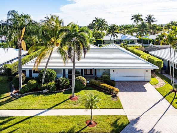 1332 SW Tamarind Way, Boca Raton FL 33486