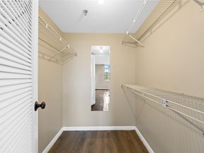 3300 W Rolling Hills Cir 610, Davie FL 33328