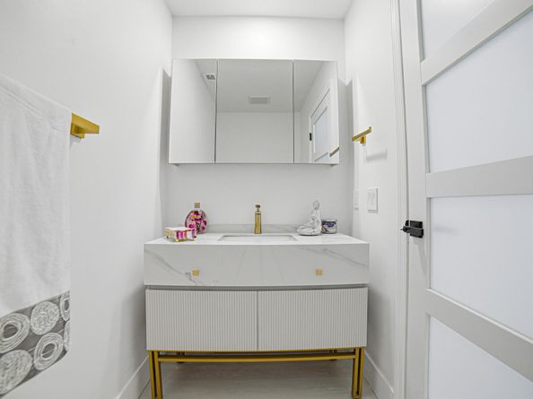 11374 Boca Woods Lane, Boca Raton FL 33428