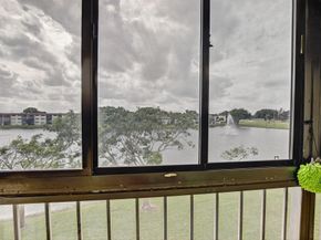 9500 N Hollybrook Lake Drive 308, Pembroke Pines FL 33025