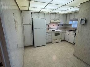 9420 S Hollybrook Lake Drive 105, Pembroke Pines FL 33025