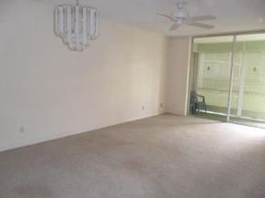 9420 S Hollybrook Lake Drive 105, Pembroke Pines FL 33025