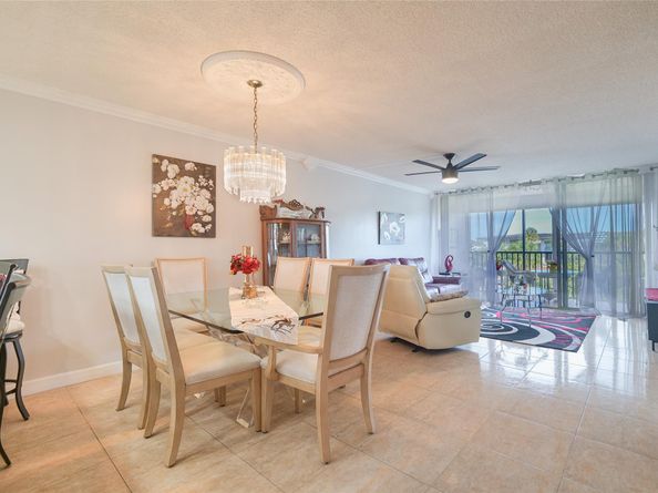 3801 Environ Blvd 418, Lauderhill FL 33319