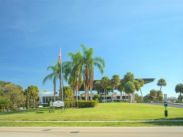 3801 Environ Blvd 418, Lauderhill FL 33319