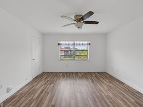 8536 Casa Del Lago 49 B, Boca Raton FL 33433