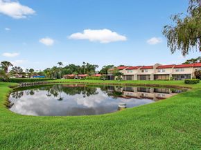 8536 Casa Del Lago 49 B, Boca Raton FL 33433