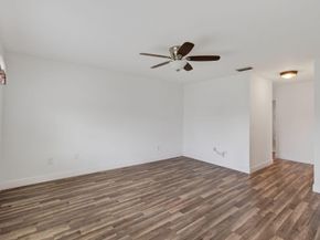 8536 Casa Del Lago 49 B, Boca Raton FL 33433