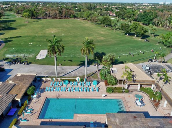 8536 Casa Del Lago 49 B, Boca Raton FL 33433