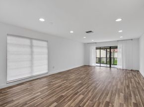 8536 Casa Del Lago 49 B, Boca Raton FL 33433