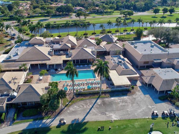 8536 Casa Del Lago 49 B, Boca Raton FL 33433