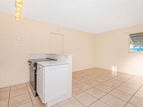 2581 NE 11TH Ct, Pompano Beach FL 33062