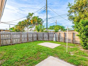2581 NE 11TH Ct, Pompano Beach FL 33062