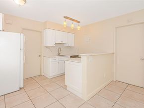 2581 NE 11TH Ct, Pompano Beach FL 33062