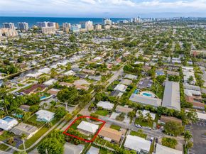 2581 NE 11TH Ct, Pompano Beach FL 33062