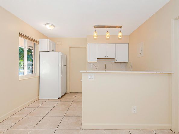 2581 NE 11TH Ct, Pompano Beach FL 33062