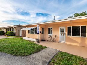 2581 NE 11TH Ct, Pompano Beach FL 33062