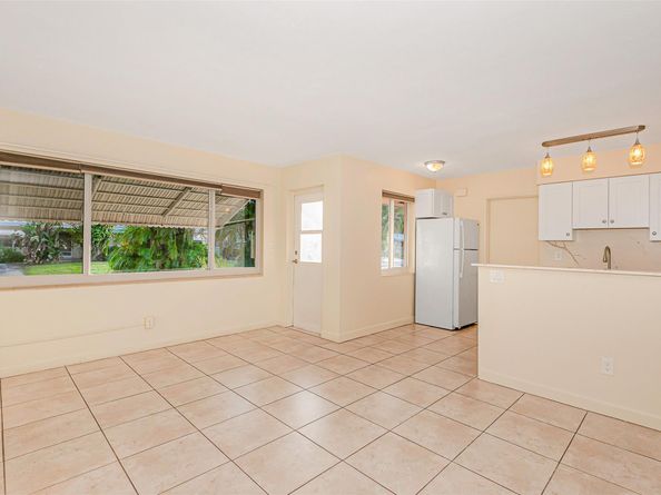 2581 NE 11TH Ct, Pompano Beach FL 33062