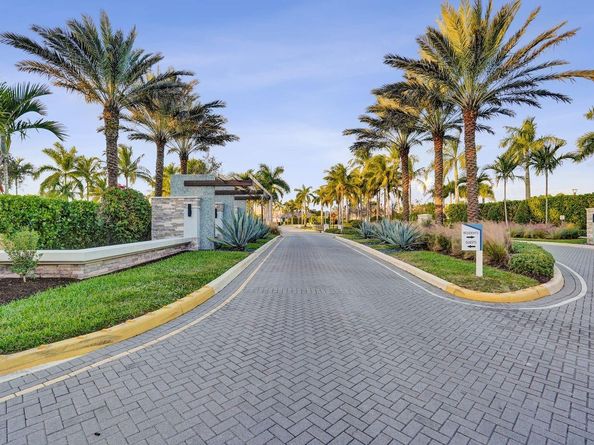 14566 Crawford Brook Ln 14566, Delray Beach FL 33446