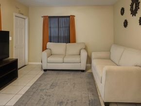 734 NW 13th Ter, Fort Lauderdale FL 33311