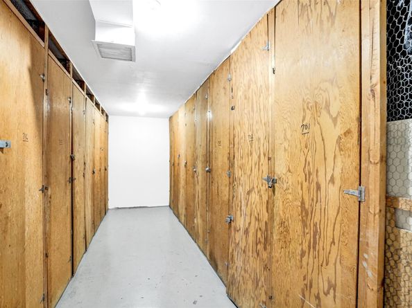 1465 NE 123rd St 714, North Miami FL 33161