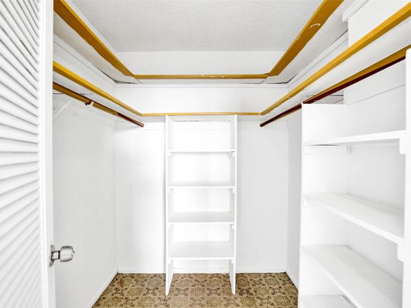 1465 NE 123rd St 714, North Miami FL 33161