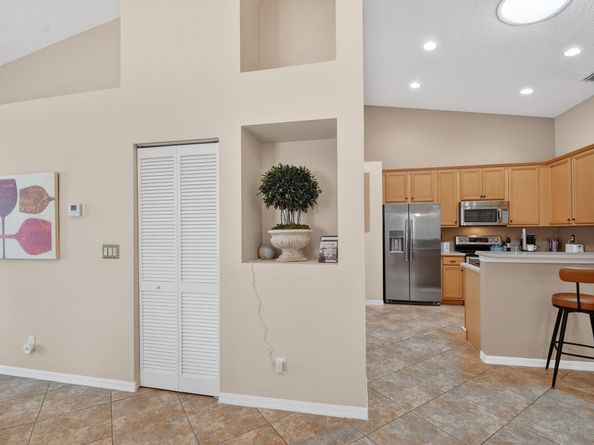 8536 Logia Circle, Boynton Beach FL 33472