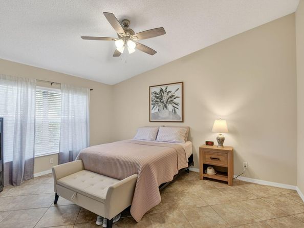 8536 Logia Circle, Boynton Beach FL 33472