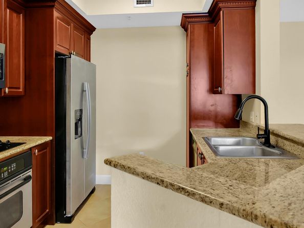 2304 Renaissance Way 304, Boynton Beach FL 33426