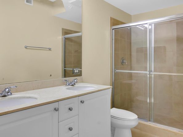 2304 Renaissance Way 304, Boynton Beach FL 33426