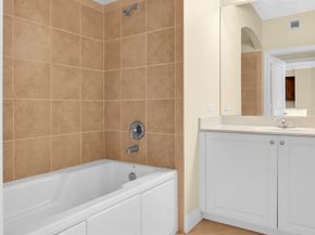 2304 Renaissance Way 304, Boynton Beach FL 33426