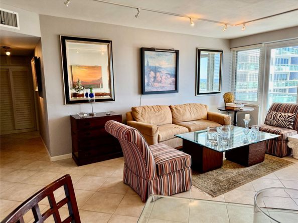 3233 NE 34th St 914, Fort Lauderdale FL 33308