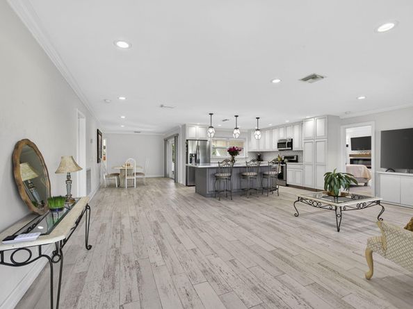 16490 Rustic Road, Wellington FL 33470