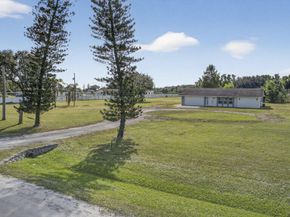 16490 Rustic Road, Wellington FL 33470