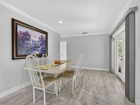 16490 Rustic Road, Wellington FL 33470