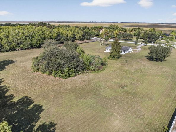 16490 Rustic Road, Wellington FL 33470