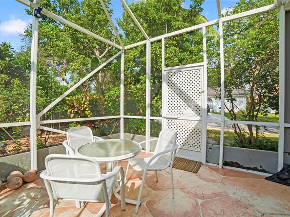 5374 NW 57th Ave, Coral Springs FL 33067