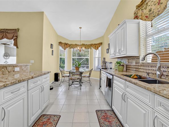 5374 NW 57th Ave, Coral Springs FL 33067