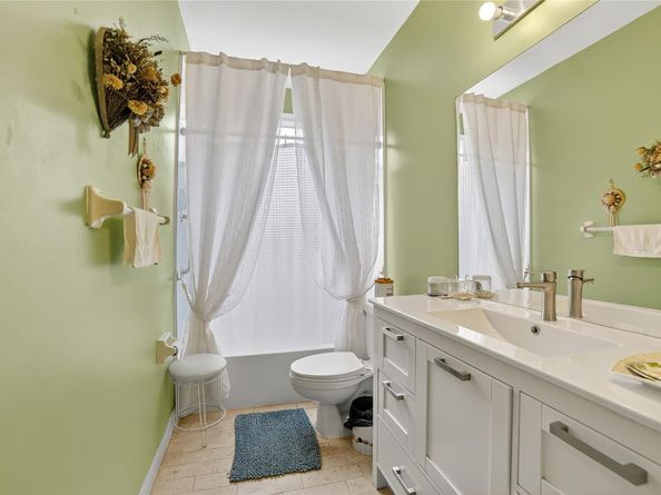 5374 NW 57th Ave, Coral Springs FL 33067