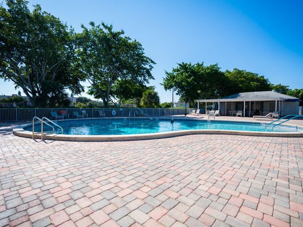 49 Ashby A 49, Deerfield Beach FL 33442