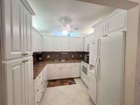 49 Ashby A 49, Deerfield Beach FL 33442