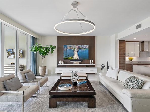 2700 Donald Ross Road 306, Palm Beach Gardens FL 33410