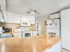 2001 SW 84th Ave, Davie FL 33324