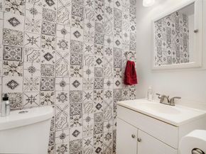 2001 SW 84th Ave, Davie FL 33324